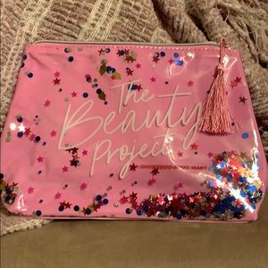 makeup bag，waterproof outside